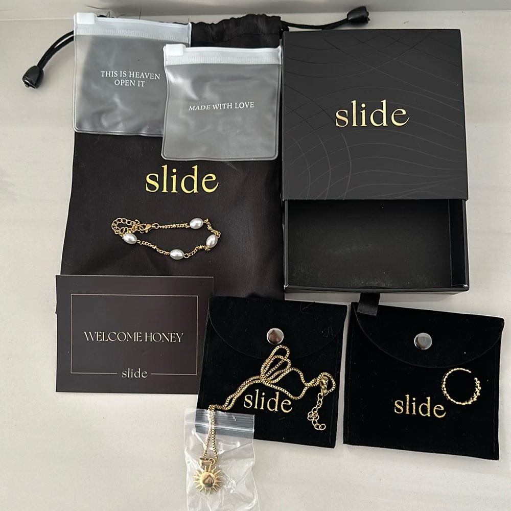 Slide Jewelry Gift Set